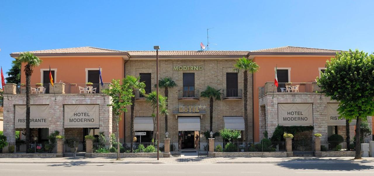 Hotel Moderno Assisi Eksteriør bilde
