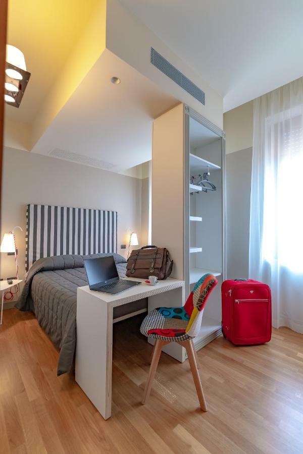 Hotel Moderno Assisi Eksteriør bilde