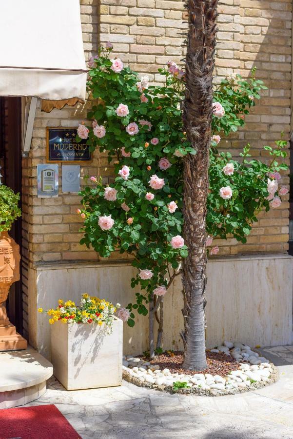Hotel Moderno Assisi Eksteriør bilde
