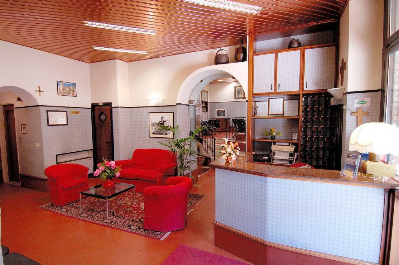Hotel Moderno Assisi Eksteriør bilde