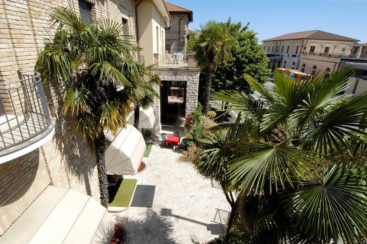 Hotel Moderno Assisi Eksteriør bilde