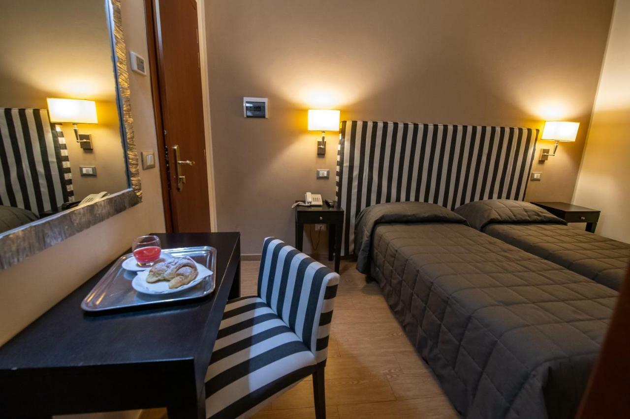 Hotel Moderno Assisi Eksteriør bilde